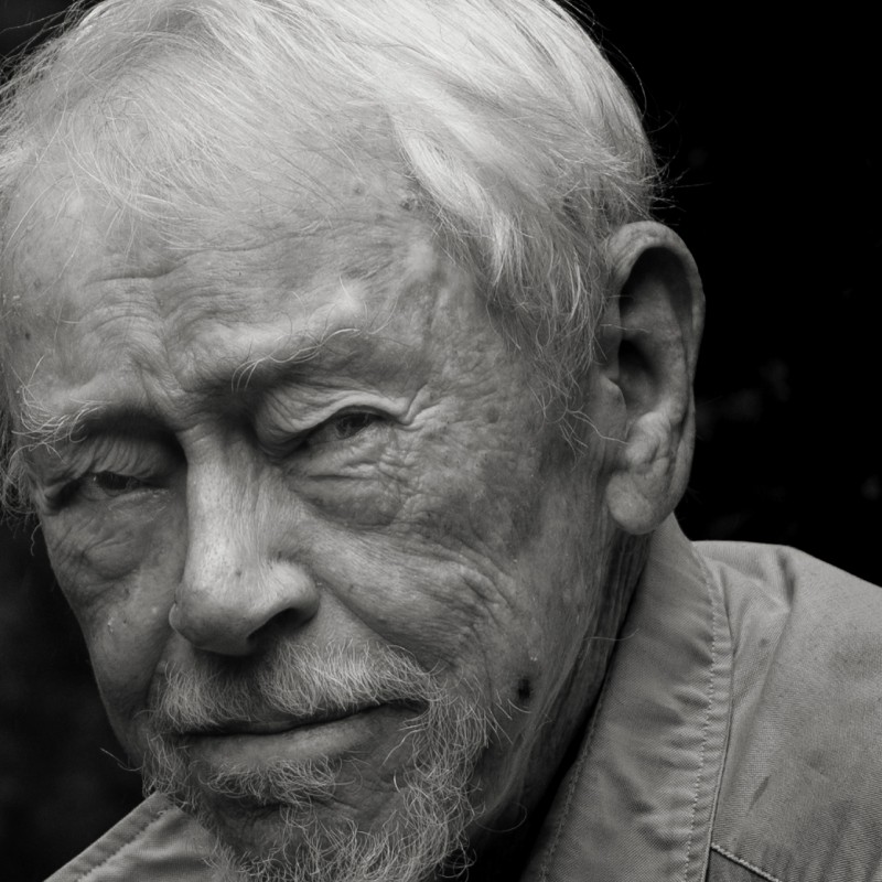 Guy Warren
