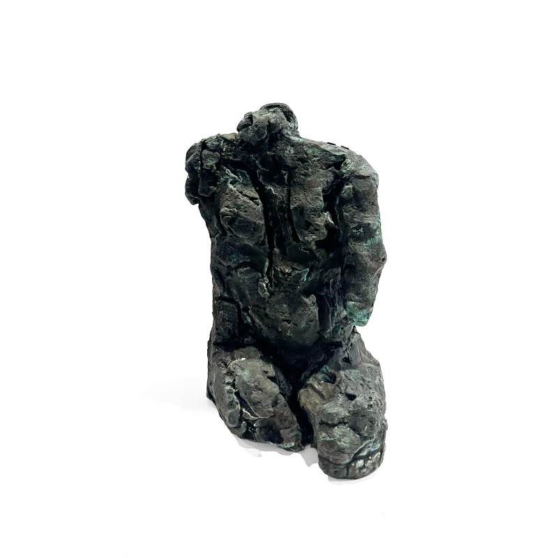One arm seated female figure (AP/I/I)